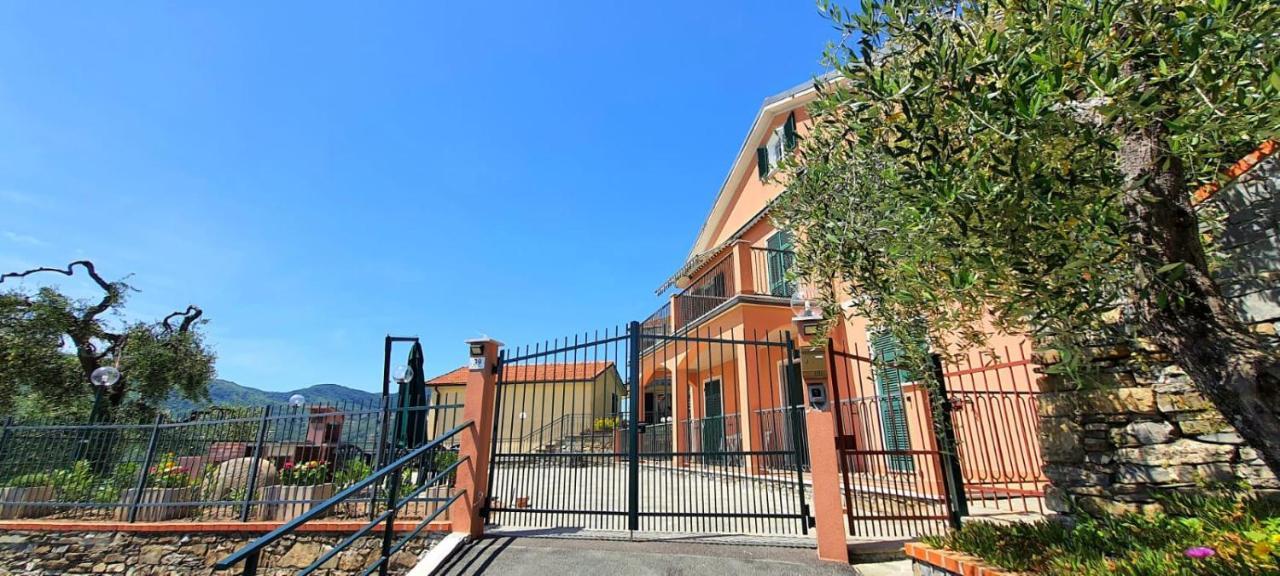 Casa Del Sole #Bluchalet Apartment Leivi Exterior photo