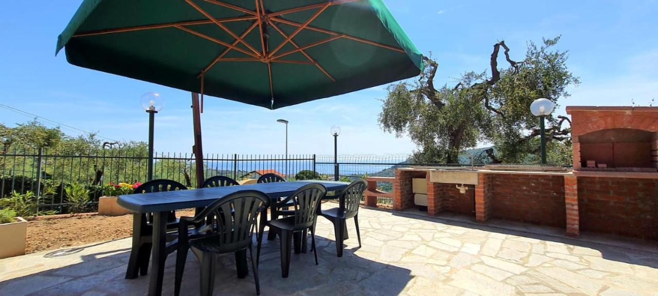 Casa Del Sole #Bluchalet Apartment Leivi Exterior photo